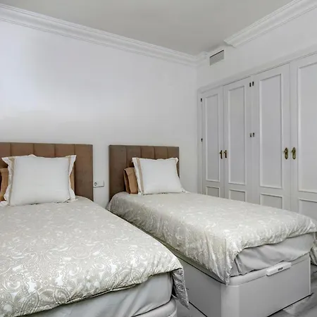 Stunning 2 Bedroom Magna Rdr259 Apartment