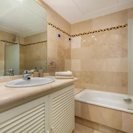 Stunning 2 Bedroom Magna Rdr259 * Marbella